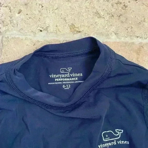 Vineyard Vines toddler rash guard swim shirt 6-12 months - Picture 4 of 4